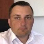 Nusprendžiau pabandyti prekiauti FOREX. Buvau skaitęs, girdėjęs apie tokią galimybę užsidirbti pinigų. Pradėjau ieškoti informacijos youtube kanale. Po gero mėn supratau, kad nesuprantu kuria informacija remtis. Nusprendžiau nešvaistyti laiko veltui ir pasirinkau MF advance kursą.